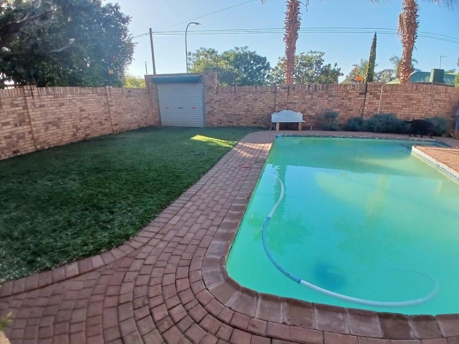 3 Bedroom Property for Sale in Albertynshof Northern Cape